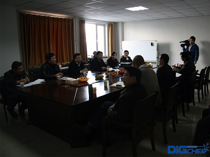 廊坊和大廠科技局領導聽取科研匯報